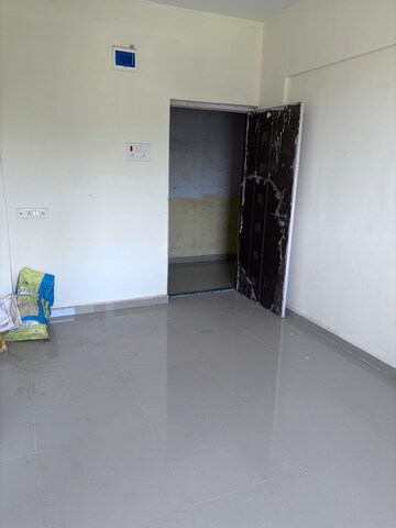 Room in 1 RK Apartment at Karanjade – for Sale