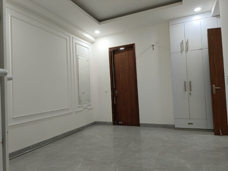 Room, ss-mayfield-gardens 3 Bedroom 1400 Sq.Ft. Builder Floor In Sector 51 Gurgaon 8300752