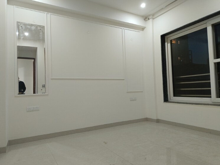 Room, ss-mayfield-gardens 3 Bedroom 1400 Sq.Ft. Builder Floor In Sector 51 Gurgaon 8300752