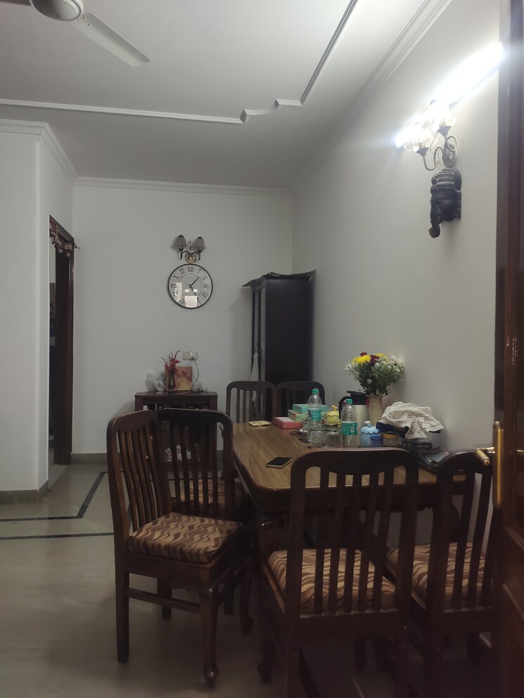 Living Room, kailash colony 3 Bedroom 1800 Sq.Ft. Builder Floor In Kailash Colony Delhi 8300749