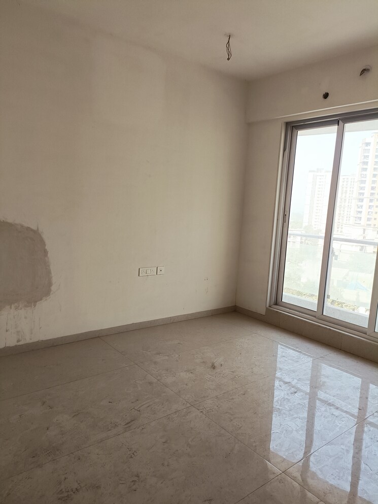 Room, rosa-manhattan 2 Bedroom 754 Sq.Ft. Apartment In Ghodbunder Road Thane 8300856