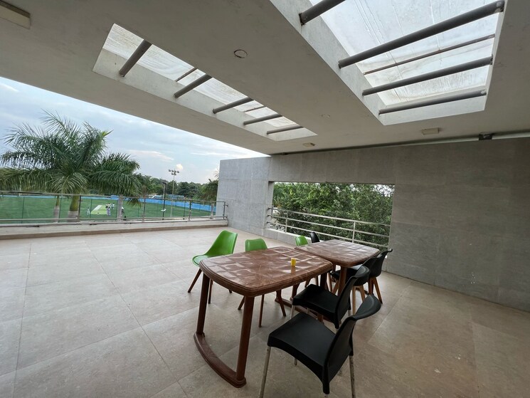  Parking, reliaable-elegaance 1.5 Bedroom 700 Sq.Ft. Apartment In Huskur Bangalore 8300921