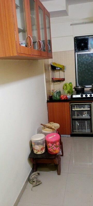Furnished Amenities in 1 BHK Apartment at Sher E Punjab, Andheri East – for Rent