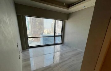 Room in 3 BHK Apartment at Lodha The World Towers World One Tier 2, Worli – for Rent