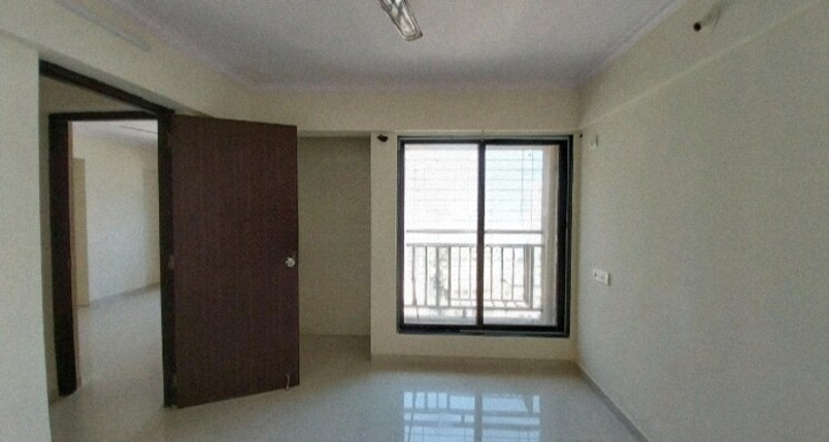 Room, raunak-unnathi-woods-phase-6 2 Bedroom 582 Sq.Ft. Apartment In Ghodbunder Road Thane 8301005