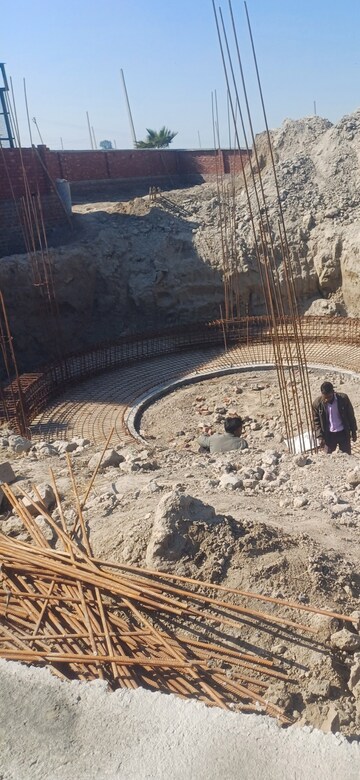  Plot For Sale in Jewar