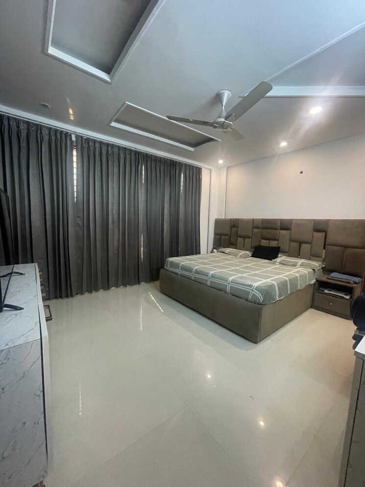 Master Bedroom, parklands 4 Bedroom 304 Sq.Ft. Builder Floor In Sector 85 Faridabad 8301031