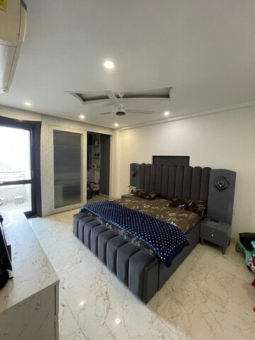 Bedroom in 4 BHK Builder Floor at Parklands, Sector 85 – for Sale