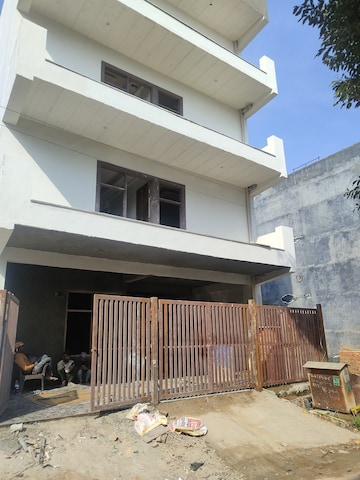 3 BHK Apartment For Resale in Avantika Colony Ghaziabad  8301043