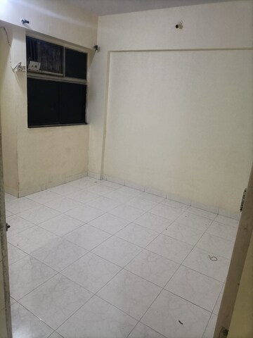 Room in 1 BHK Apartment at Ghodbunder Road – for Rent