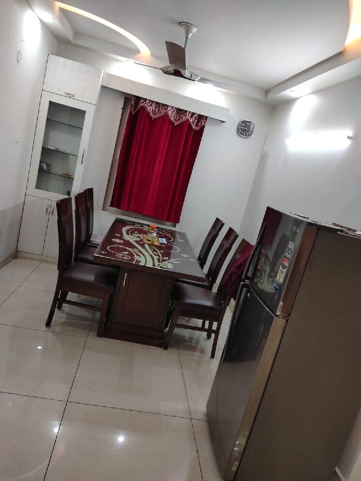 Living Room, upsidc site b 3 Bedroom 1500 Sq.Ft. Builder Floor In Upsidc Site B Greater Noida 8301066