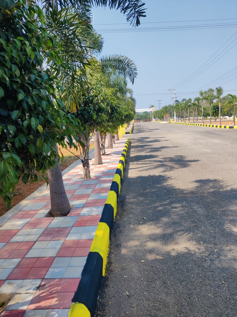 Garden, bibinagar  100 Sq.Yd. Plot In Bibinagar Hyderabad 8301071