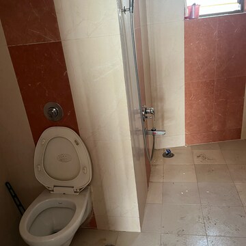 Bathroom in 5 BHK Apartment at Moraj Palm Paradise, Palm Beach Road – for Rent