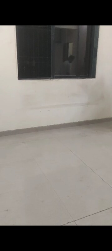 Room in 1 BHK Apartment at Jay Ambe CHS Kurla West, Kurla West – for Rent