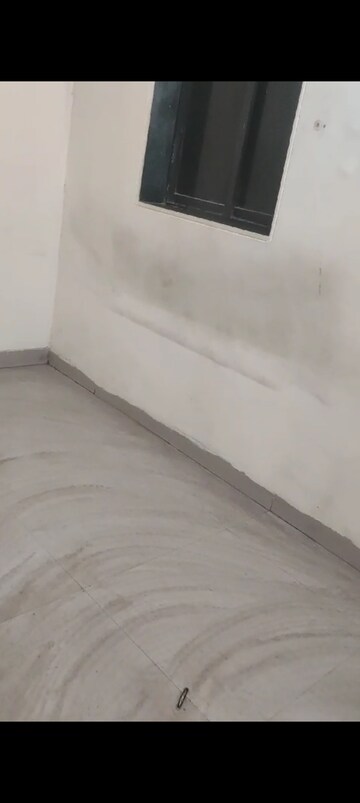 Room in 1 BHK Apartment at Jay Ambe CHS Kurla West, Kurla West – for Rent