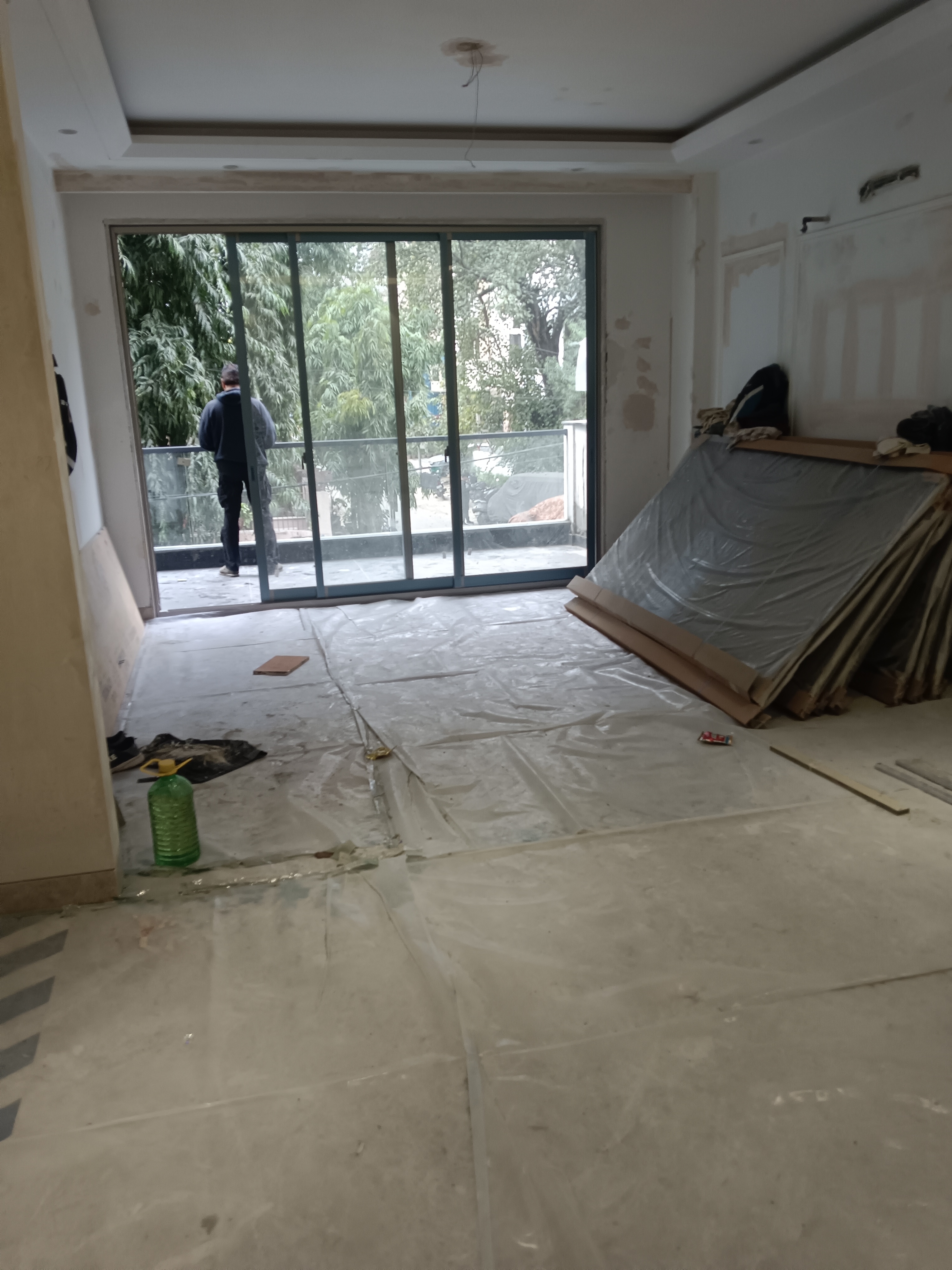 4 BHK + Servant Room Builder Floor For Sale in Uday Park