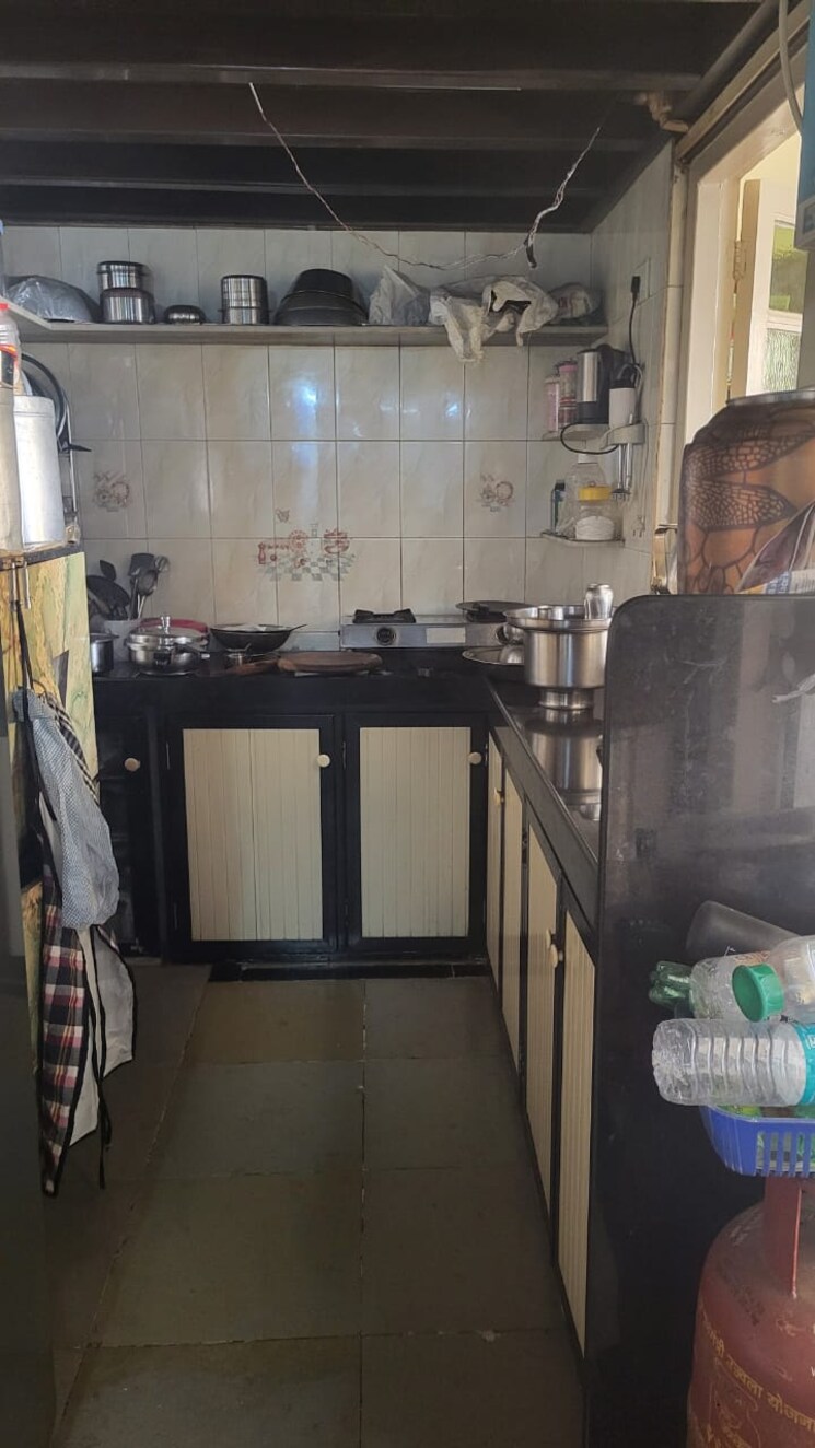 Kitchen, worli 2.5 Bedroom 1000 Sq.Ft. Apartment In Worli Mumbai 8301243