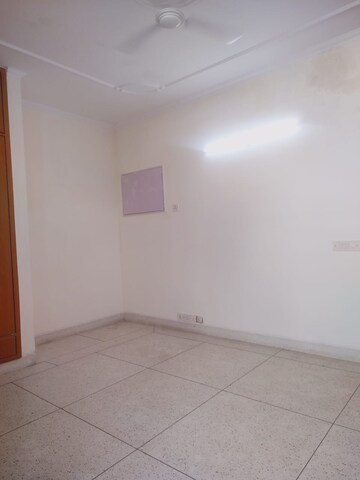 Room in 2 BHK Apartment at Signature The Serenas, Sohna Sector 36 – for Sale