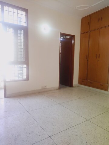 Room in 2 BHK Apartment at Signature The Serenas, Sohna Sector 36 – for Sale