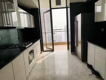 Kitchen in 3.5 BHK Apartment at M3M Golf Estate, Sector 65 – for Rent