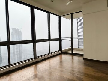 Room in 3.5 BHK Apartment at M3M Golf Estate, Sector 65 – for Rent