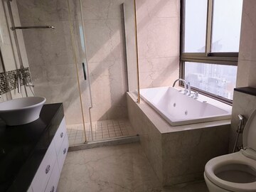 Bathroom in 3.5 BHK Apartment at M3M Golf Estate, Sector 65 – for Rent