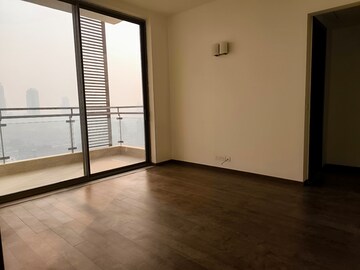 Room in 3 BHK Apartment at M3M Golf Estate, Sector 65 – for Rent