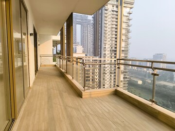 Room in 3 BHK Apartment at M3M Golf Estate, Sector 65 – for Rent