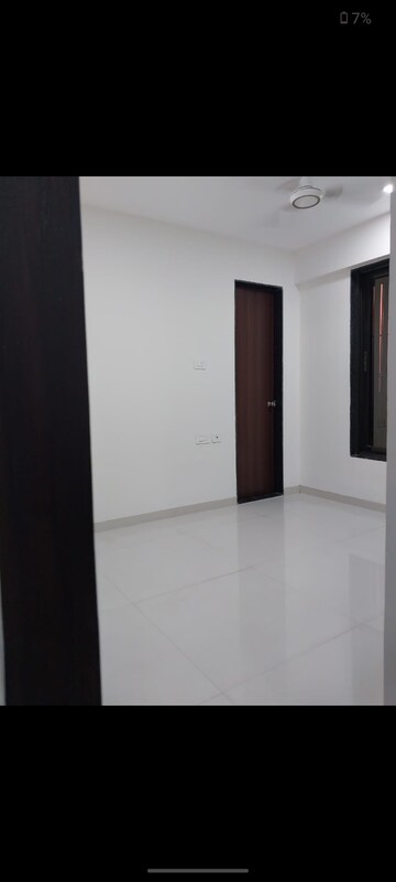 Room in 2 BHK Apartment at Kripa Bliss, Vikhroli East – for Rent