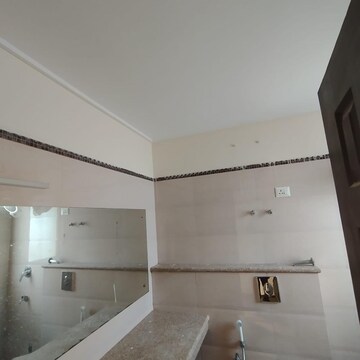 Furnished Amenities in 3 BHK Apartment at Dasnac Burj, Sector 75 – for Rent