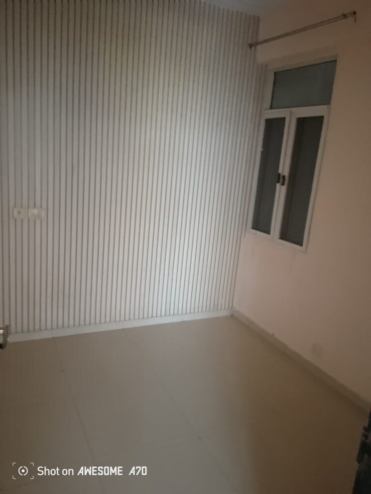 Room, mahagun-mezzaria 3 Bedroom 3070 Sq.Ft. Apartment In Sector 78 Noida 8301412