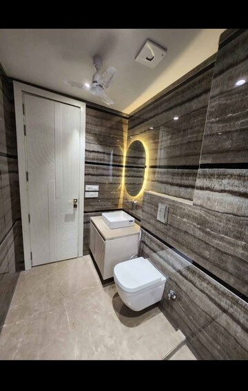 Bathroom in 3 BHK Builder Floor at Paschim Vihar – for Rent