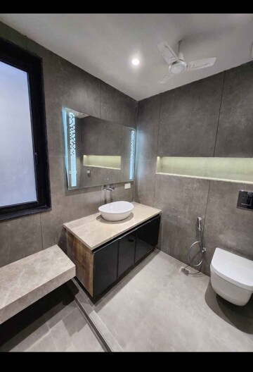 Bathroom in 3 BHK Builder Floor at Paschim Vihar – for Rent