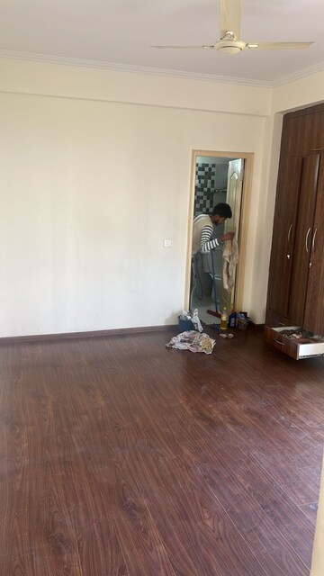 Room in 3 BHK Apartment at Maxblis White House, Sector 75 – for Rent