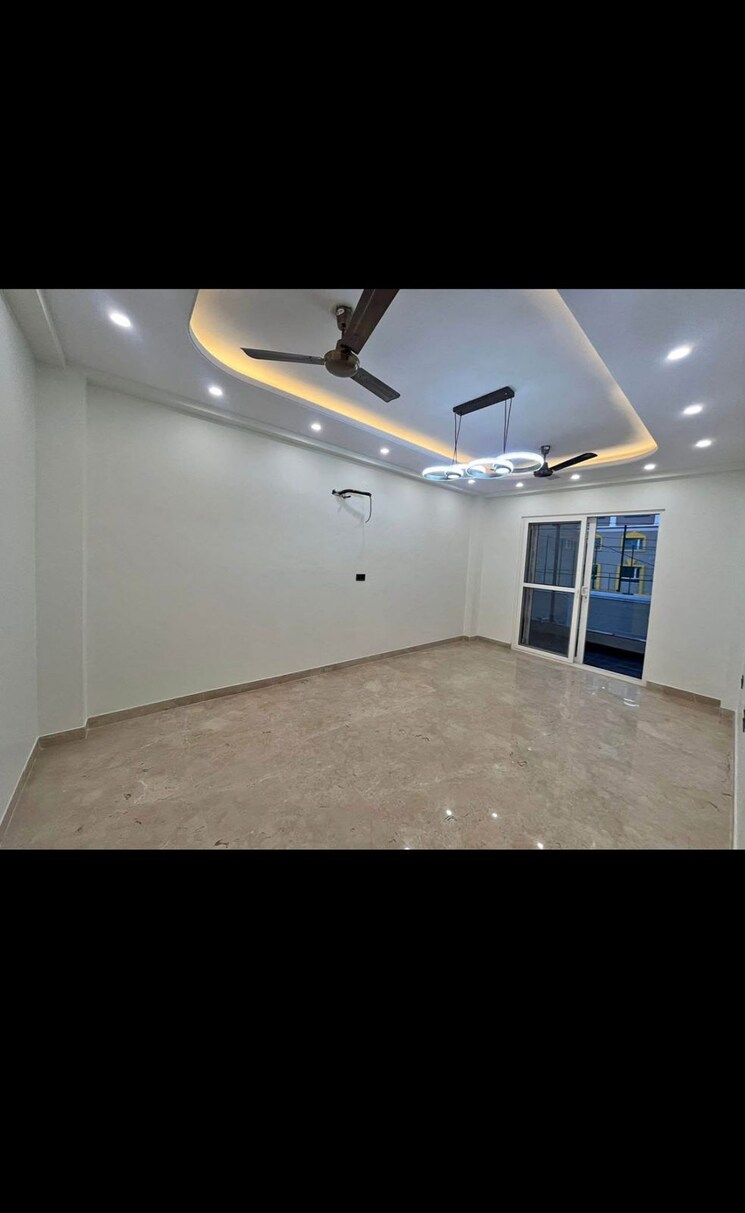 Master Bedroom, paschim vihar 3 Bedroom 1400 Sq.Ft. Builder Floor In Paschim Vihar Delhi 8301426