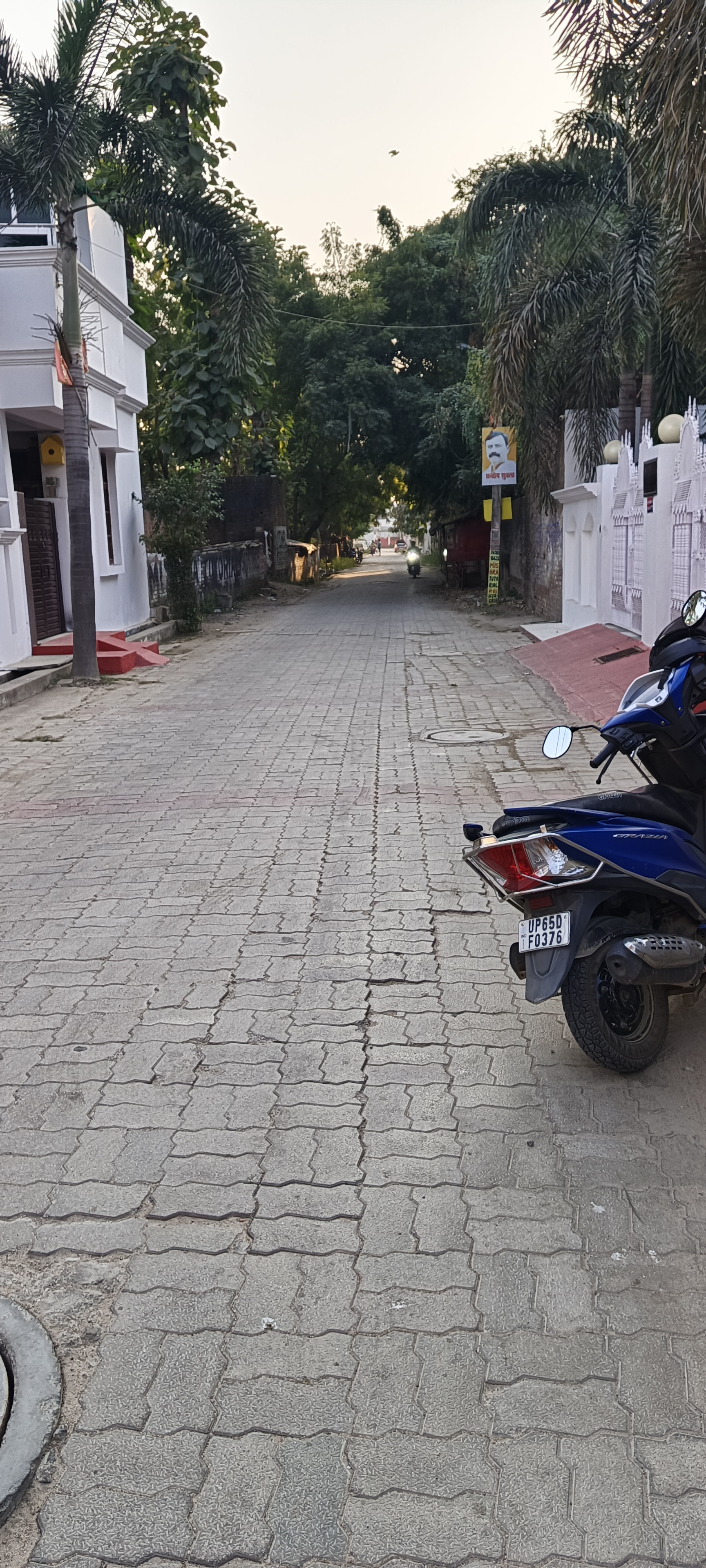 Plot For Sale in Jankipuram Plot