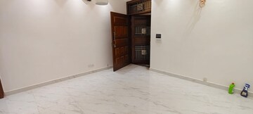 Room in 2 BHK Builder Floor at Khirki Extension – for Rent