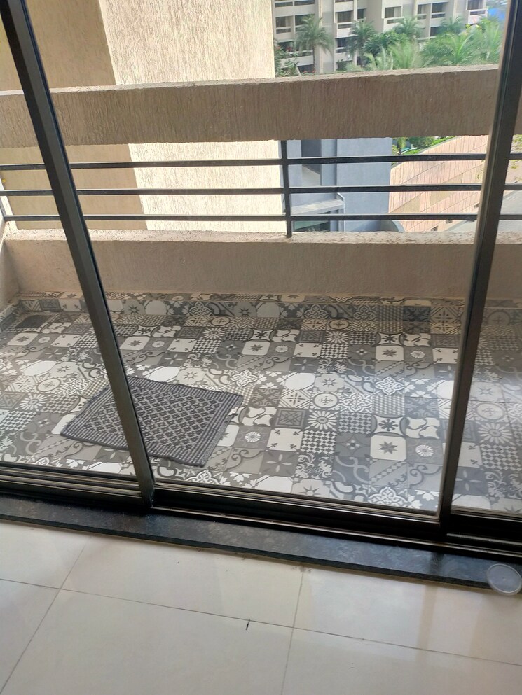 Balcony, kurla west 1 Bedroom 660 Sq.Ft. Apartment In Kurla West Mumbai 8301458