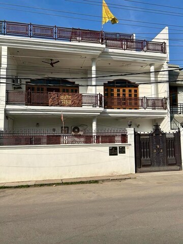 6 BHK Independent House For Sale in Indira Nagar