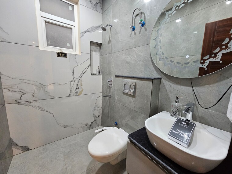 Bathroom, hlp-palmillas 3 Bedroom 1745 Sq.Ft. Apartment In Vip Road Zirakpur 8301479