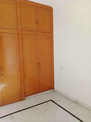 Furnished Amenities in 1 BHK Builder Floor at Sector 6 – for Rent