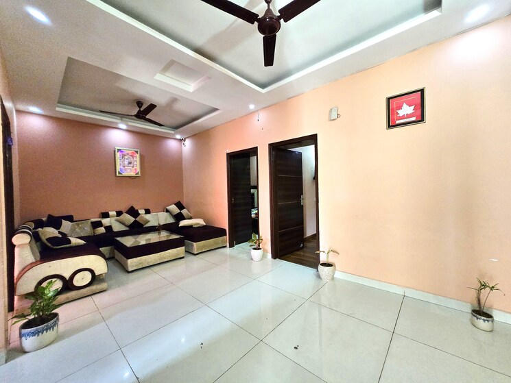Living Room, peer mucchalla 3 Bedroom 1209 Sq.Ft. Apartment In Peer Mucchalla Zirakpur 8301486