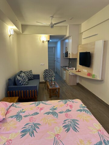 Bedroom in 1 RK Apartment at Gaur Runway Suites, Gaur Yamuna City – for Rent