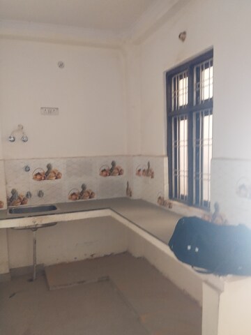 Kitchen in 2 BHK Independent House at Gomti Nagar – for Rent