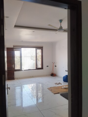 Floor Plan in  Office Space at Gomti Nagar – for Rent