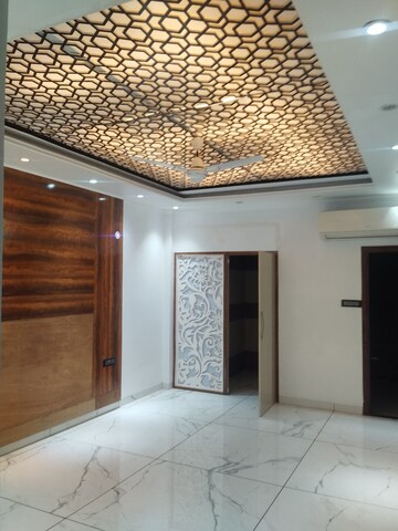 Floor Plan in  Office Space at Gomti Nagar – for Rent