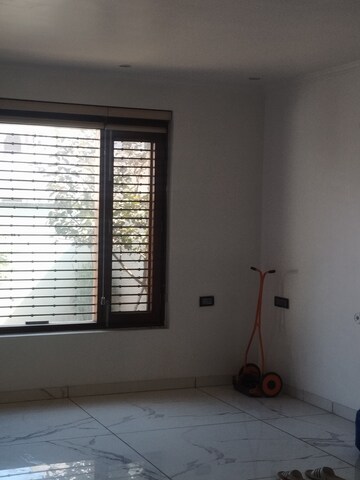 Floor Plan in  Office Space at Gomti Nagar – for Rent