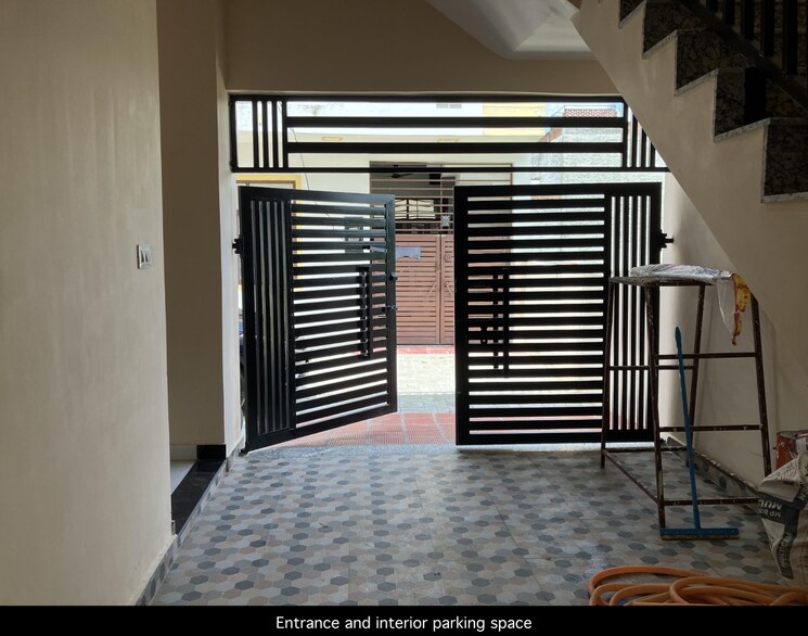 Room, gomti nagar 4 Bedroom 1250 Sq.Ft. Independent House In Gomti Nagar Lucknow 8301504