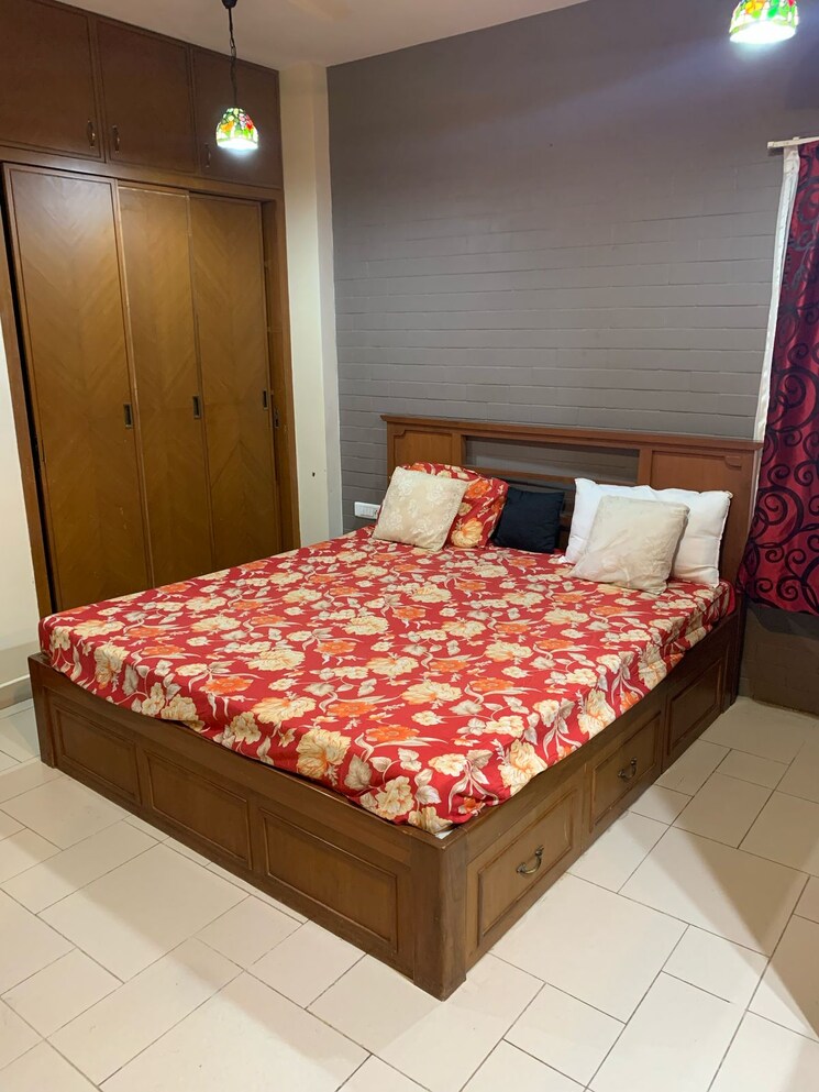 Bedroom, vadapalani 2 Bedroom 1200 Sq.Ft. Apartment In Vadapalani Chennai 8301545