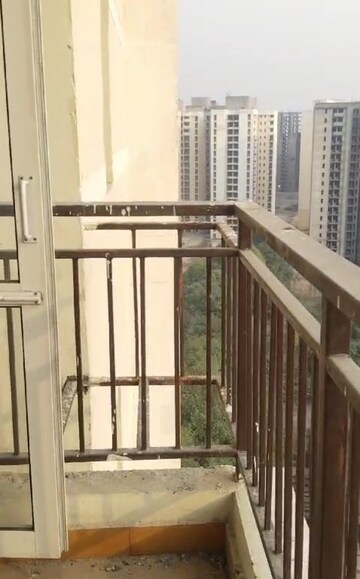 Balcony in 3 BHK Apartment at Jaypee Klassic Shaurya, Sector 134 – for Sale